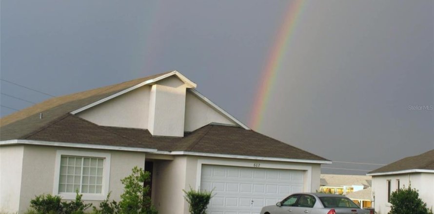 Casa en Davenport, Florida 4 dormitorios, 132.48 m2 № 1761890
