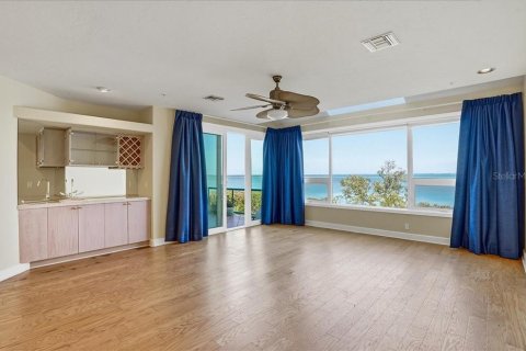 Condo in Longboat Key, Florida, 3 bedrooms  № 2233462 - photo 13
