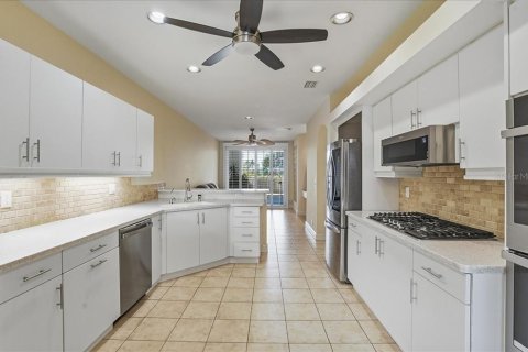 Condo in Longboat Key, Florida, 3 bedrooms  № 2233462 - photo 17