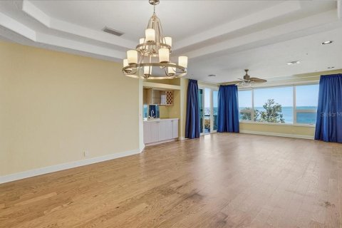 Condo in Longboat Key, Florida, 3 bedrooms  № 2233462 - photo 11