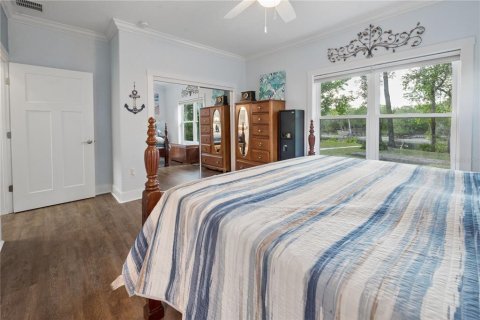House in Bell, Florida 3 bedrooms, 142.88 sq.m. № 2108223 - photo 16
