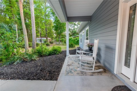 House in Bell, Florida 3 bedrooms, 142.88 sq.m. № 2108223 - photo 5