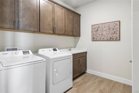 Casa en venta en Newberry, Florida, 4 dormitorios, 257.15 m2 № 2230431 - foto 27