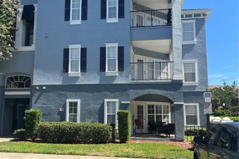 Condominio en Orlando, Florida, 2 dormitorios  № 2167831