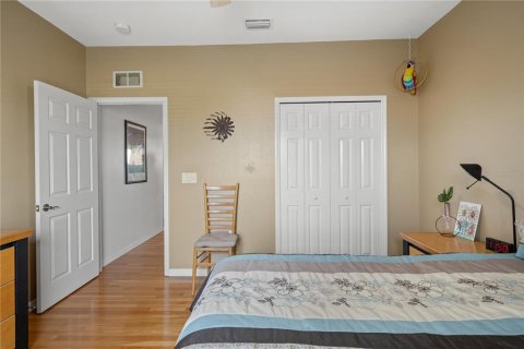 House in Hernando Beach, Florida 3 bedrooms, 190.45 sq.m. № 1719565 - photo 21