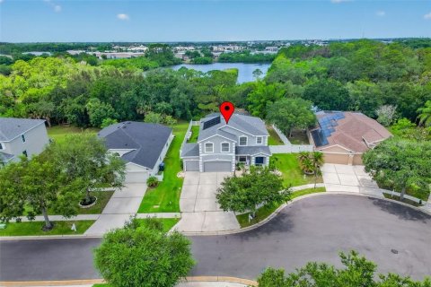 Villa ou maison à Tampa, Floride 4 chambres, 269.79 m2 № 2156716