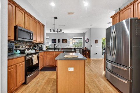 Villa ou maison à vendre à Tampa, Floride: 4 chambres, 269.79 m2 № 2156716 - photo 16