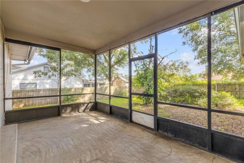 Villa ou maison à vendre à Orlando, Floride: 3 chambres, 144.46 m2 № 2420407 - photo 27