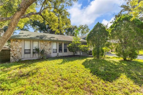 Villa ou maison à vendre à Orlando, Floride: 3 chambres, 144.46 m2 № 2420407 - photo 2
