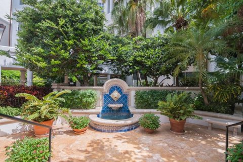 Condo in Aventura, Florida, 2 bedrooms  № 1933834 - photo 22