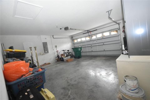 House in Wesley Chapel, Florida 3 bedrooms, 189.89 sq.m. № 1822697 - photo 15