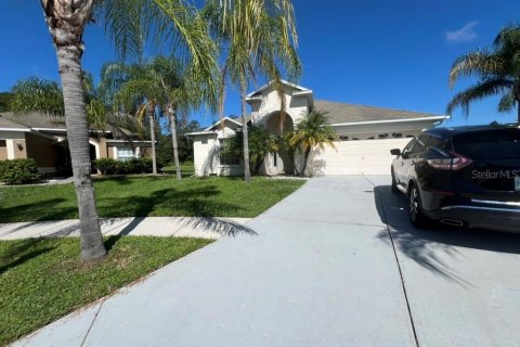 House in Wesley Chapel, Florida 3 bedrooms, 189.89 sq.m. № 1822697 - photo 1