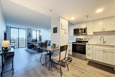 Condominio en venta en Orlando, Florida, 1 dormitorio, 74.23 m2 № 1789277 - foto 9