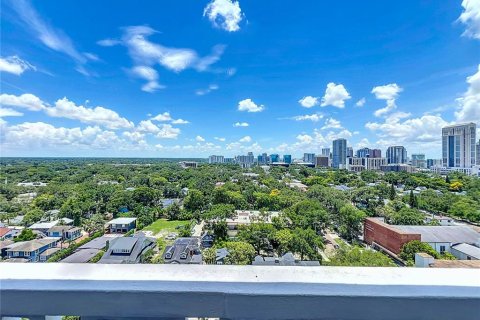 Condominio en venta en Orlando, Florida, 1 dormitorio, 74.23 m2 № 1789277 - foto 28