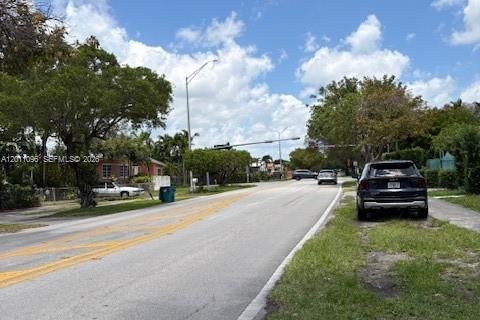Immobilier commercial à louer à Miami, Floride: 21.83 m2 № 2076597 - photo 18