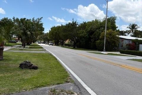 Immobilier commercial à louer à Miami, Floride: 21.83 m2 № 2076597 - photo 17