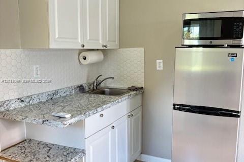 Immobilier commercial à louer à Miami, Floride: 21.83 m2 № 2076597 - photo 3