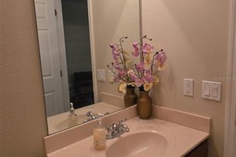 House in Kissimmee, Florida 4 bedrooms, 308.9 sq.m. № 2277474 - photo 18