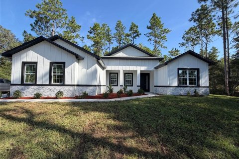 Casa en Ocala, Florida 4 dormitorios, 222.87 m2 № 2380981