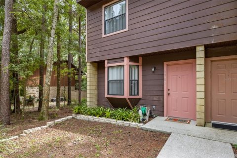 House in Gainesville, Florida 2 bedrooms, 92.16 sq.m. № 1880715 - photo 1