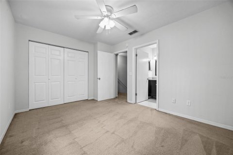 House in Gainesville, Florida 2 bedrooms, 92.16 sq.m. № 1880715 - photo 13