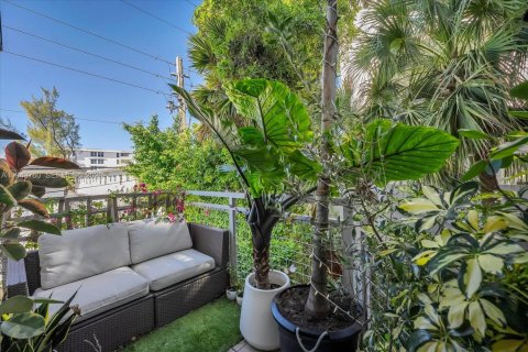 Купить кондоминиум в Майами-Бич, Флорида 1 спальня, 100.24м2, № 2005453 - фото 5