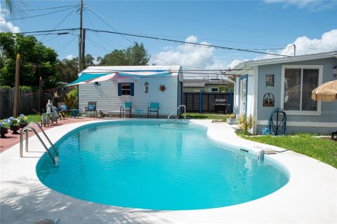 House in Deltona, Florida 2 bedrooms, 88.26 sq.m. № 1836991 - photo 9