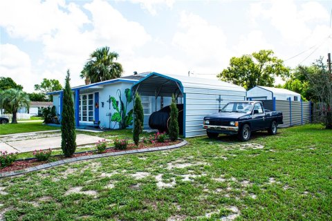 House in Deltona, Florida 2 bedrooms, 88.26 sq.m. № 1836991 - photo 4