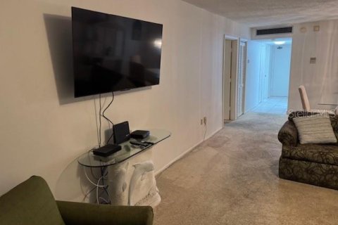 Studio in the Condo in Saint Petersburg, Florida  № 1615934 - photo 7