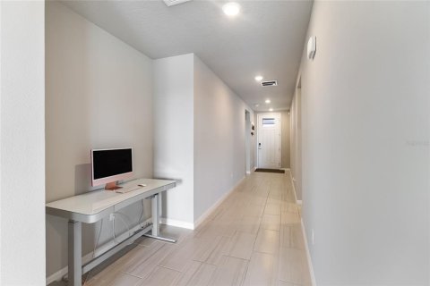 Villa ou maison à vendre à Parrish, Floride: 4 chambres, 171.78 m2 № 2277115 - photo 5