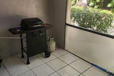Townhouse in Boca Raton, Florida 2 bedrooms, 154.12 sq.m. № 1865099 - photo 23