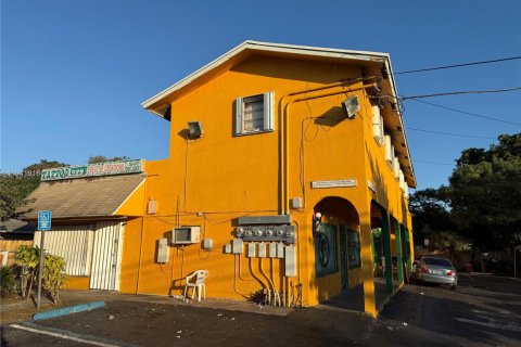 Commercial property in Fort Lauderdale, Florida № 1999747