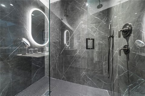 Condominio en venta en Miami, Florida, 42.74 m2 № 2183908 - foto 15