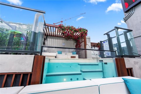 Condominio en venta en Miami, Florida, 42.74 m2 № 2183908 - foto 18