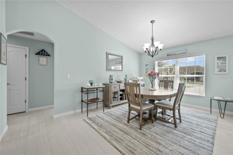 House in Palm Coast, Florida 4 bedrooms, 205.22 sq.m. № 1722894 - photo 6