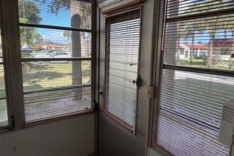 Copropriété à vendre à West Palm Beach, Floride: 1 chambre, 75.44 m2 № 2249601 - photo 17