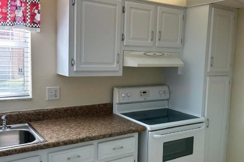 Copropriété à vendre à West Palm Beach, Floride: 1 chambre, 75.44 m2 № 2249601 - photo 2