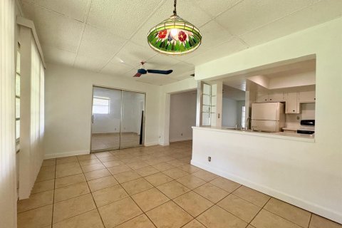 House in Tamarac, Florida 2 bedrooms, 93.09 sq.m. № 2190975 - photo 16