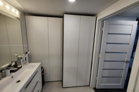 Купить кондоминиум в Авентура, Флорида 2 спальни, 115.66м2, № 1980199 - фото 6