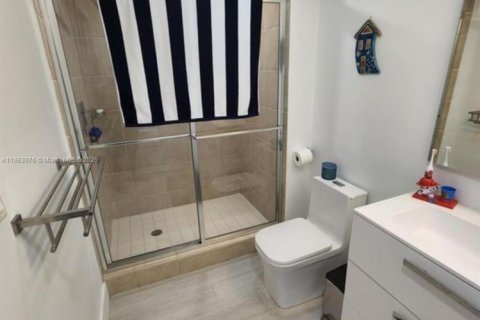 Купить кондоминиум в Авентура, Флорида 2 спальни, 115.66м2, № 1980199 - фото 7