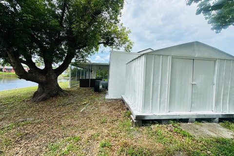 House in Holiday, Florida 3 bedrooms, 123.93 sq.m. № 1801845 - photo 20
