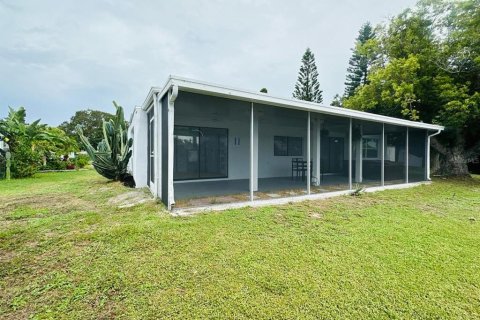 House in Holiday, Florida 3 bedrooms, 123.93 sq.m. № 1801845 - photo 14
