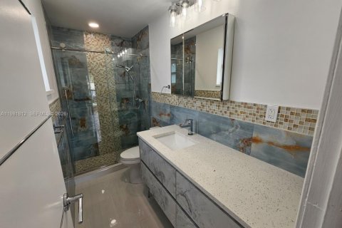 Villa ou maison à vendre à Sunrise, Floride: 5 chambres, 126.72 m2 № 2066864 - photo 12