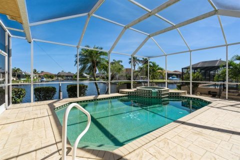 Casa en venta en Punta Gorda, Florida, 3 dormitorios, 224.45 m2 № 1852722 - foto 3
