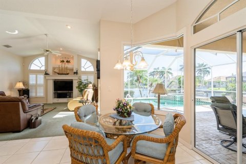 Casa en venta en Punta Gorda, Florida, 3 dormitorios, 224.45 m2 № 1852722 - foto 19
