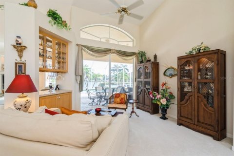 Casa en venta en Punta Gorda, Florida, 3 dormitorios, 224.45 m2 № 1852722 - foto 9