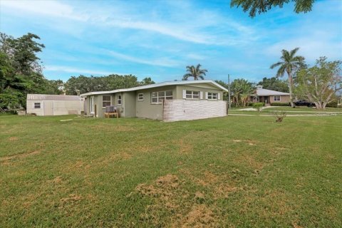 House in Punta Gorda, Florida 2 bedrooms, 106.09 sq.m. № 1906977 - photo 23