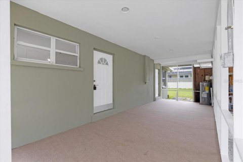 House in Punta Gorda, Florida 2 bedrooms, 106.09 sq.m. № 1906977 - photo 3
