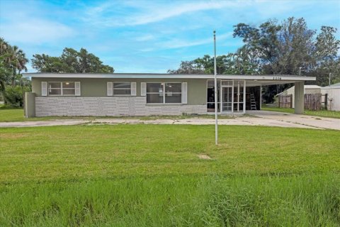 House in Punta Gorda, Florida 2 bedrooms, 106.09 sq.m. № 1906977 - photo 2