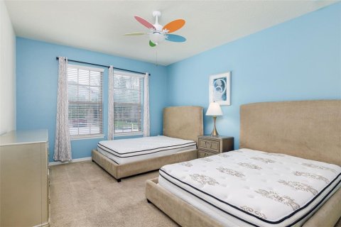 House in Kissimmee, Florida 9 bedrooms, 407.93 sq.m. № 1904460 - photo 7
